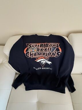 & Other Stories Navy Crewneck with Orange and White Graphic